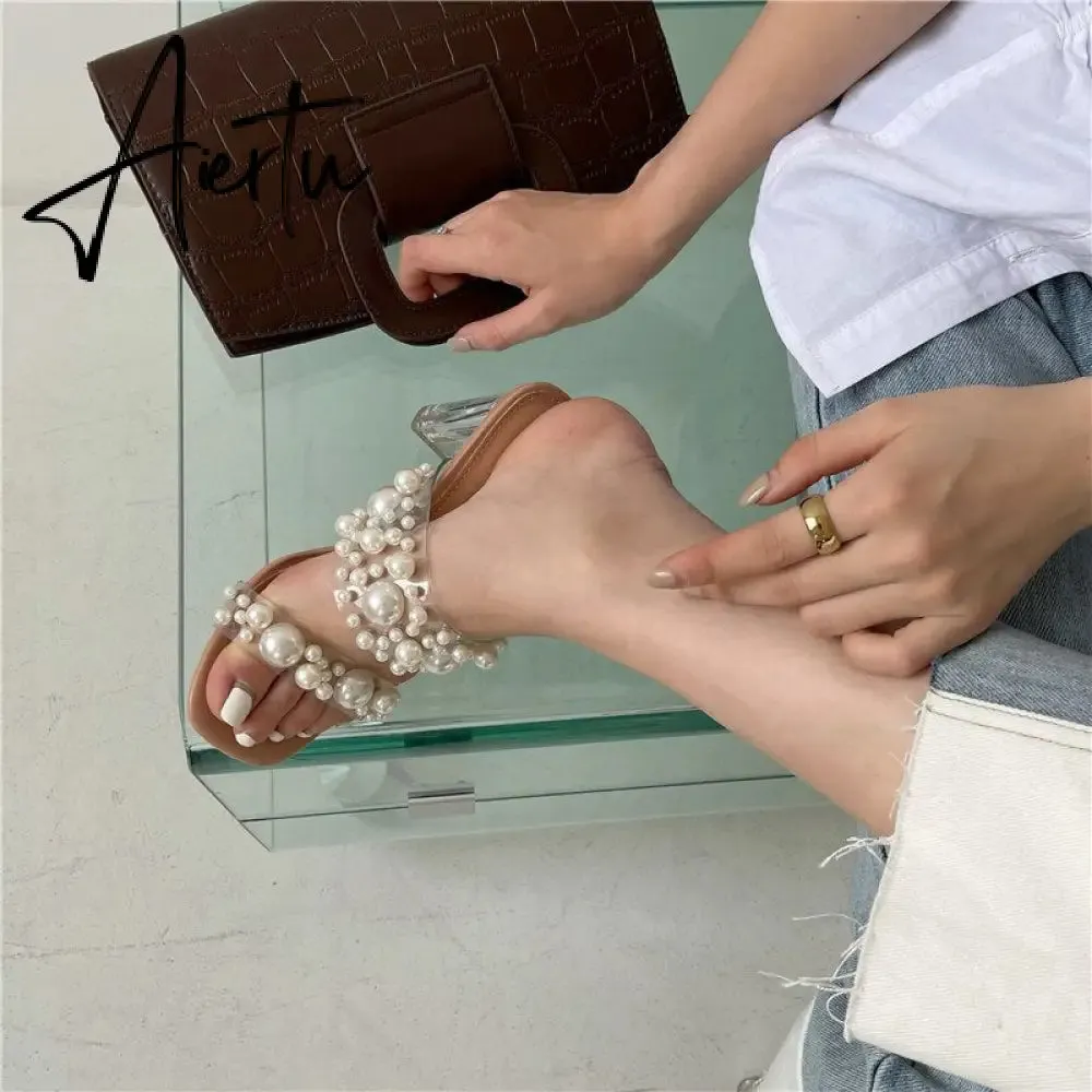 Aiertu New Transparent PVC String Bead Shoes Woman Fashion Open Toe Slippers Crystal Perspex Heels Slides Beach Sandale Femme