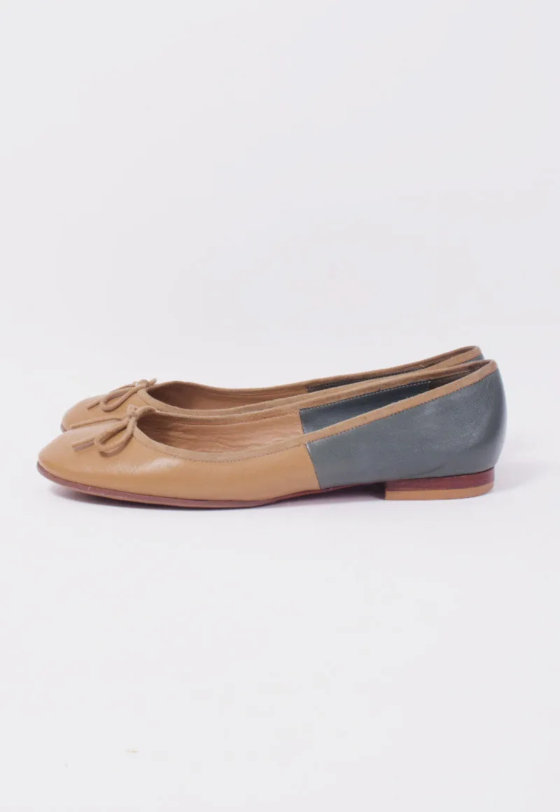 TWO TONE BALLET FLATS