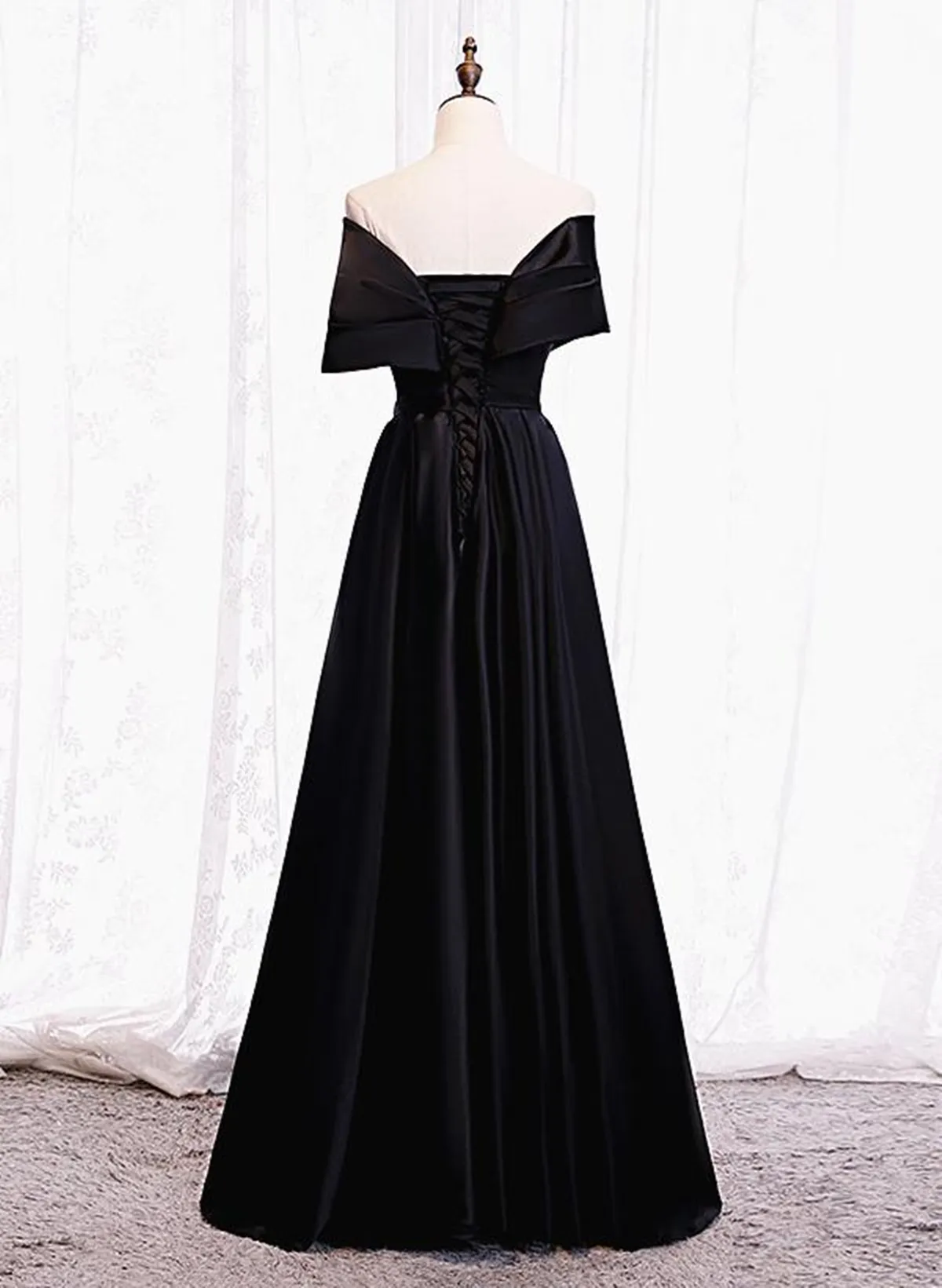 Uniwim Black Satin Sweetheart Off Shoulder Party Dress, Black A-line Long Formal Dress