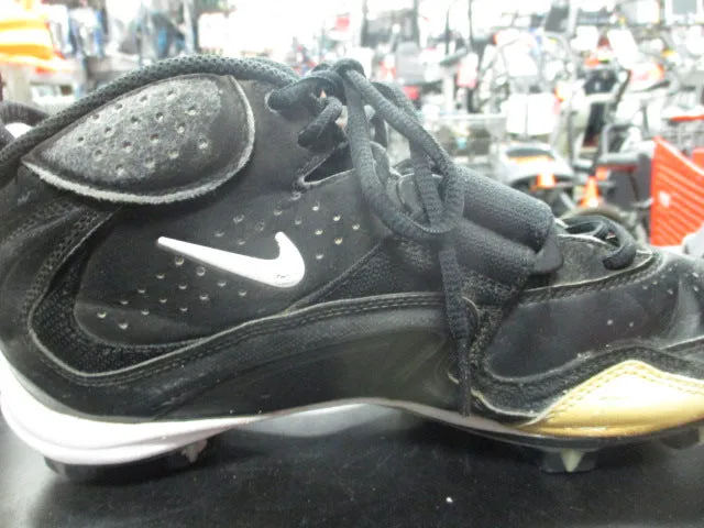 Used Nike Football Cleats Size 7.5