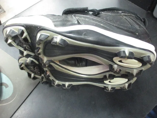 Used Nike Football Cleats Size 7.5