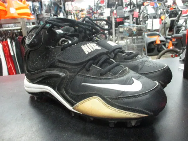 Used Nike Football Cleats Size 7.5