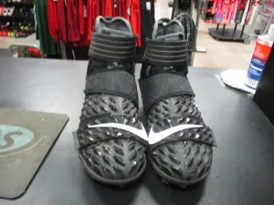 Used Nike Force Savage Elite 2 Size 9.5 Football cleats