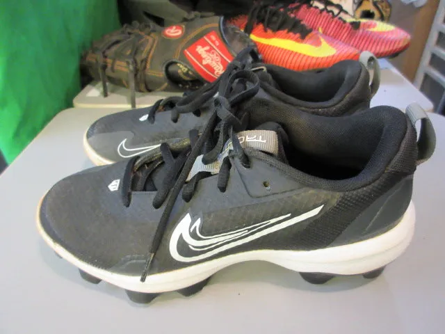 Used Nike Trout Cleats Size 5.5