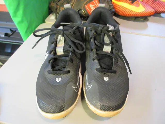 Used Nike Trout Cleats Size 5.5